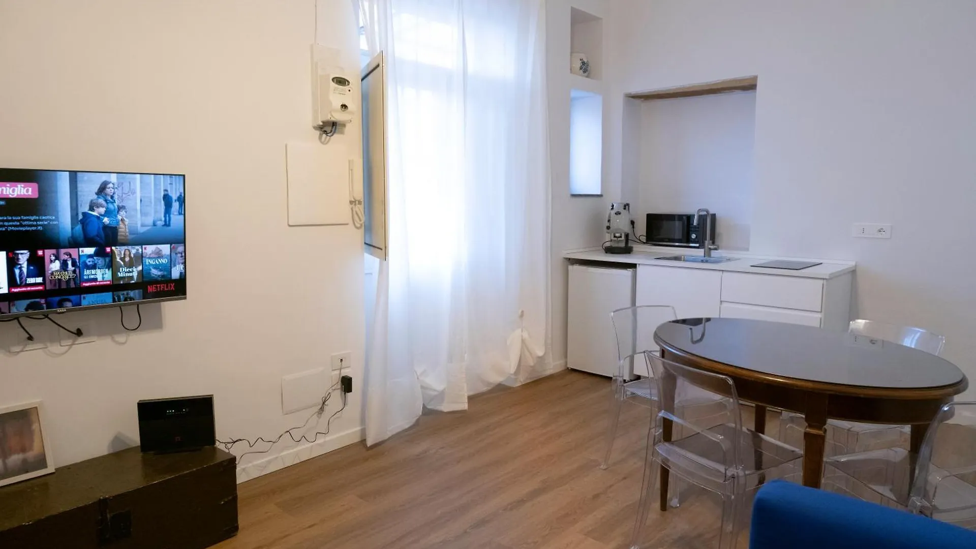 Il Gatto E Pirouette Apartment Naples 0*,  Italy